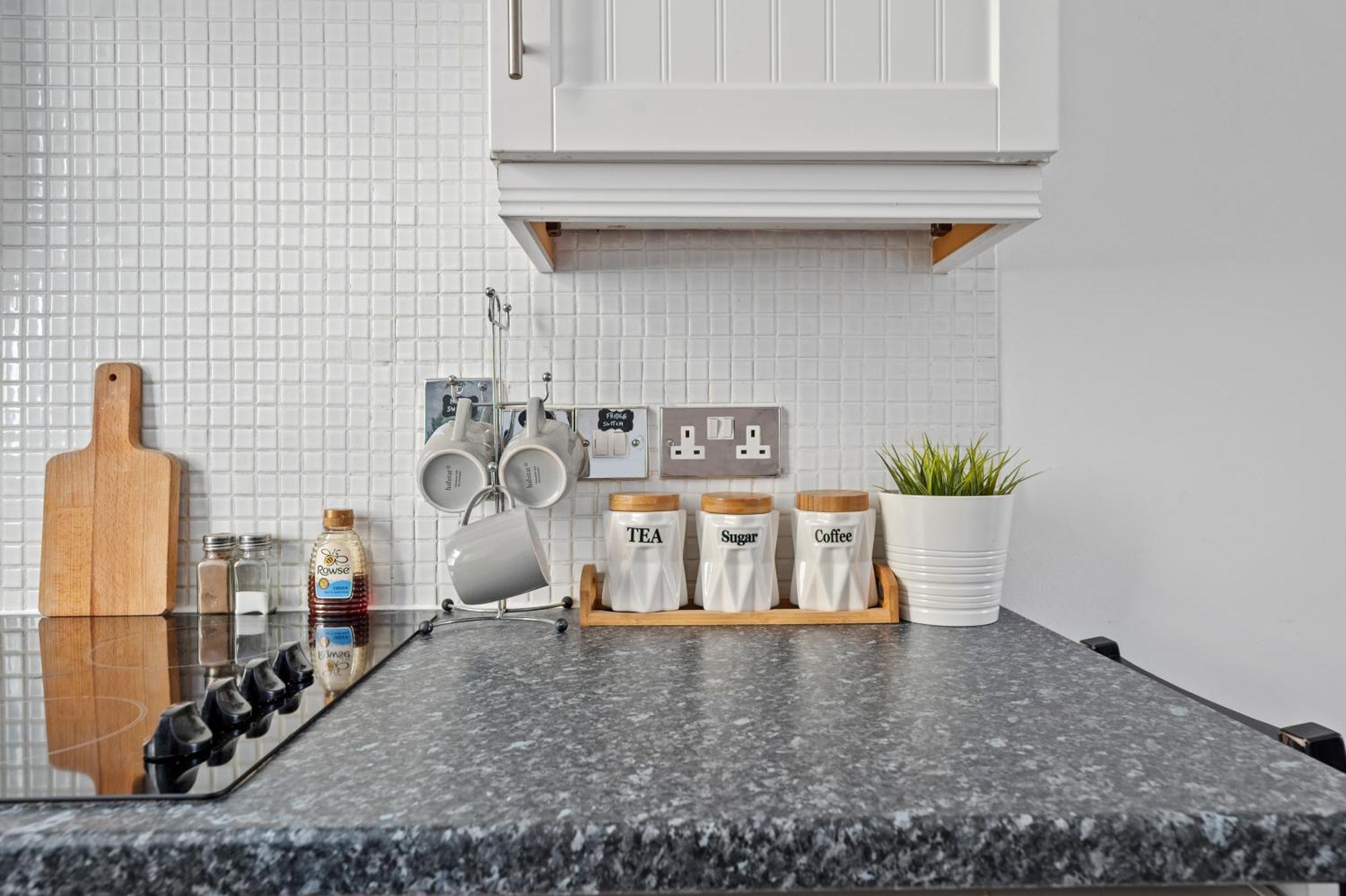 One-Bed Flat, Kensington, Bank Payment To The Host Within 24H From The Reservation Apartment ลอนดอน ภายนอก รูปภาพ